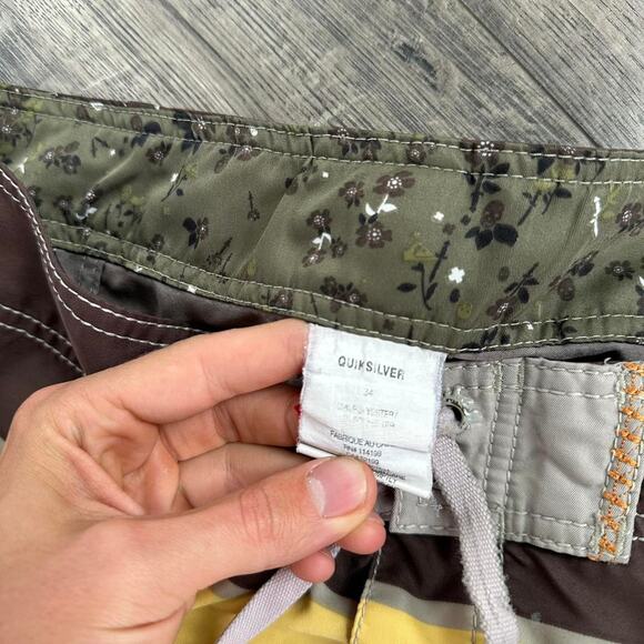 Vintage Y2K 00s Quiksilver Surf Long Baggy Board Shorts - Picture 6 of 7